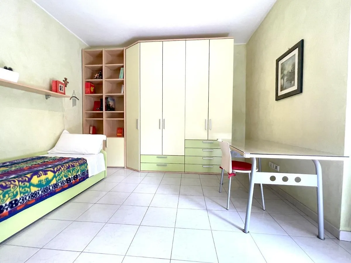 Accomodo Mib28 Bivano Navigli Apartment Milan